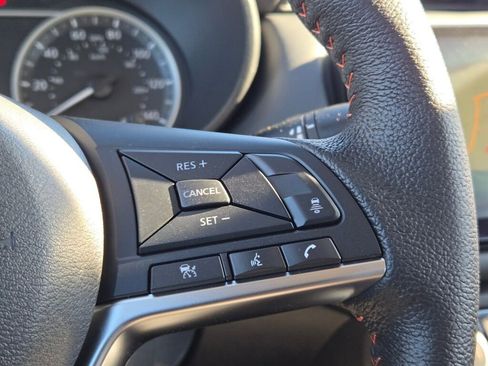 New 2025 Nissan Versa SR w/ Trunk Package image 28