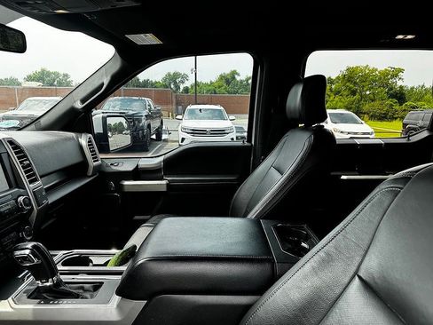 Used 2015 Ford F150 Lariat AWD/4WD image 13