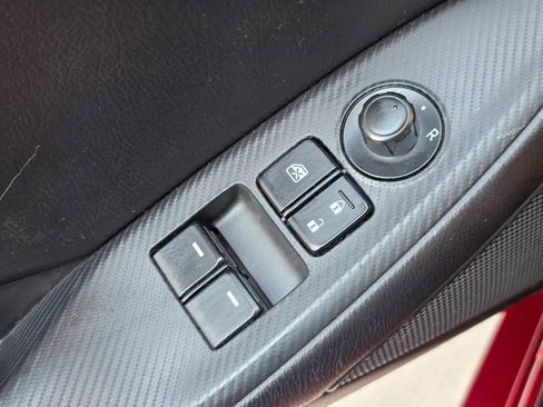 Used 2016 MAZDA MX-5 Miata Club image 23