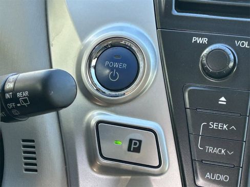 Used 2013 Toyota Prius V Two image 21