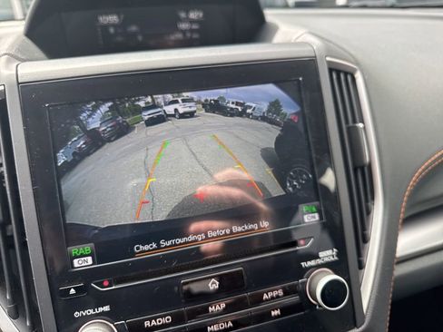 Used 2023 Subaru Crosstrek 2.5i Limited AWD/4WD image 12