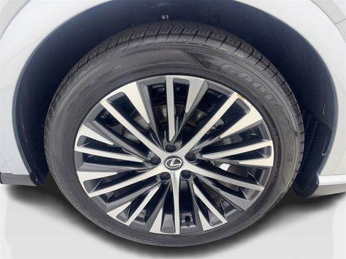 Used 2024 Lexus RX 350 Premium Plus w/ Convenience Package image 84