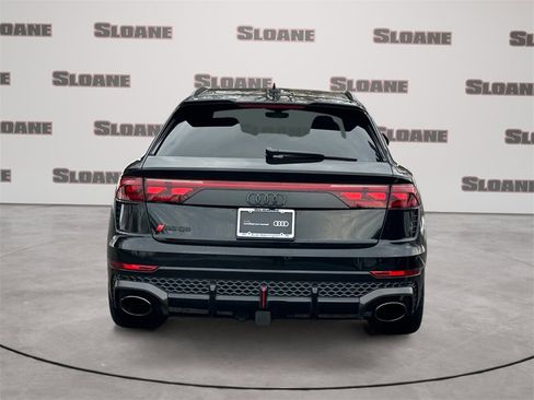 Used 2025 Audi RS Q8 performance image 4