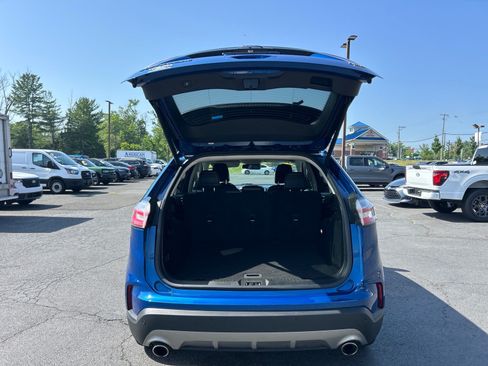 Certified 2024 Ford Edge Titanium AWD/4WD image 11
