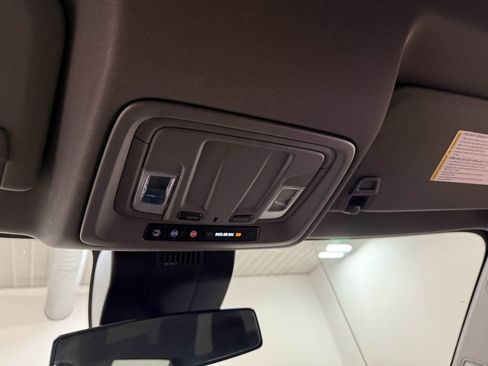 Used 2022 Chevrolet Silverado 1500 LT image 84