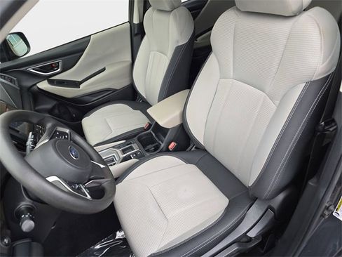 Used 2023 Subaru Forester image 17