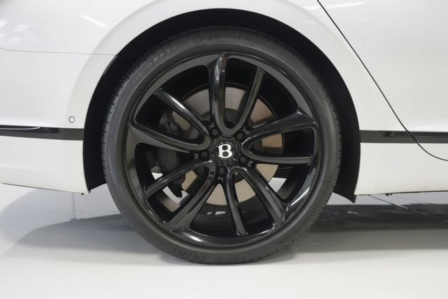 Used 2024 Bentley Flying Spur V8 AWD/4WD image 12
