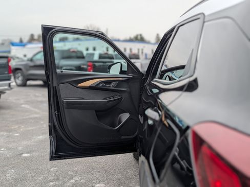 Used 2023 Chevrolet TrailBlazer ACTIV image 25