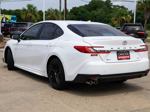 Used 2026 Toyota Camry SE w/ Convenience Package FWD image 20