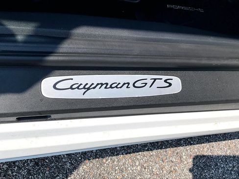 Used 2025 Porsche 718 Cayman GTS RWD image 31