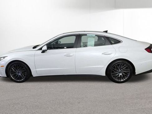 Used 2022 Hyundai Sonata Limited FWD image 5
