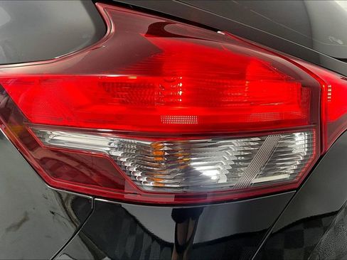 Used 2020 Nissan Kicks S FWD image 29