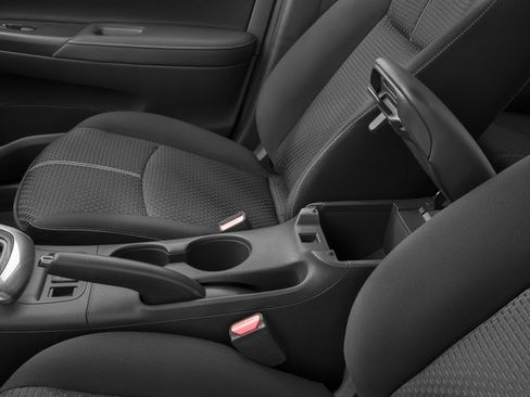 Used 2018 Nissan Sentra SR w/ SR Midnight Edition Package FWD image 18