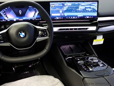 Used 2026 BMW 540i xDrive w/ Executive Package image 13