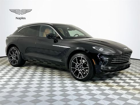 Used 2022 Aston Martin DBX AWD/4WD image 1