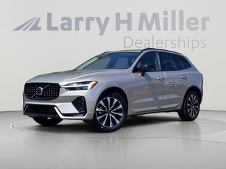 Used 2025 Volvo XC60 B5 Plus AWD/4WD video 1