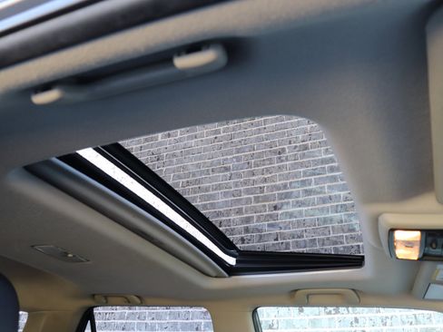 Used 2016 Toyota 4Runner Trail Premium image 28