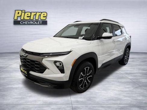 New 2026 Chevrolet TrailBlazer ACTIV AWD/4WD image 1