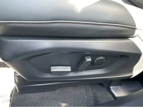 New 2026 Ford Explorer Active w/ Active Comfort Package RWD image 36