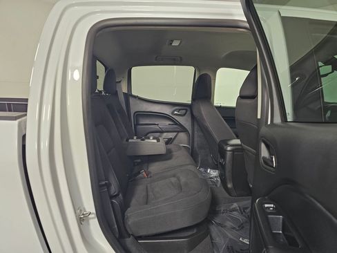 Used 2022 GMC Canyon Elevation AWD/4WD image 12