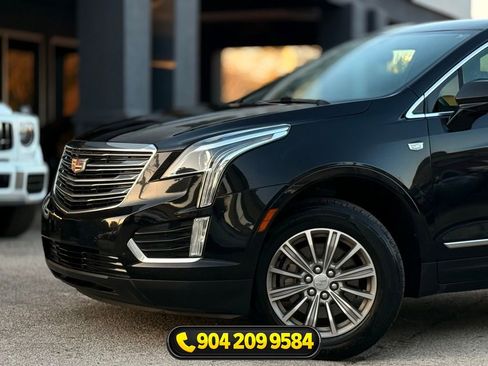Used 2017 Cadillac XT5 Luxury w/ Driver Awareness Package FWD image 3