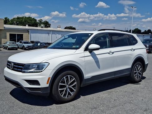 Used 2019 Volkswagen Tiguan SE w/ Panoramic Sunroof Package AWD/4WD image 1