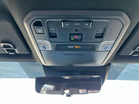 Used 2024 Toyota Tacoma Limited w/ Limited Package (LT) image 24