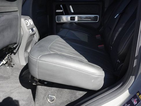 Used 2025 Mercedes-Benz G 63 AMG 4MATIC image 37