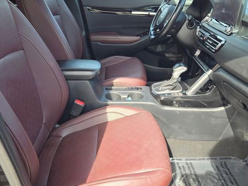 Used 2023 Kia Seltos SX image 6