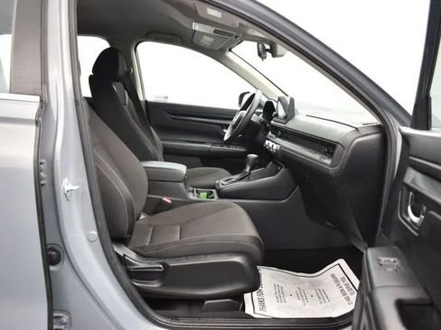 Used 2024 Honda CR-V LX image 17