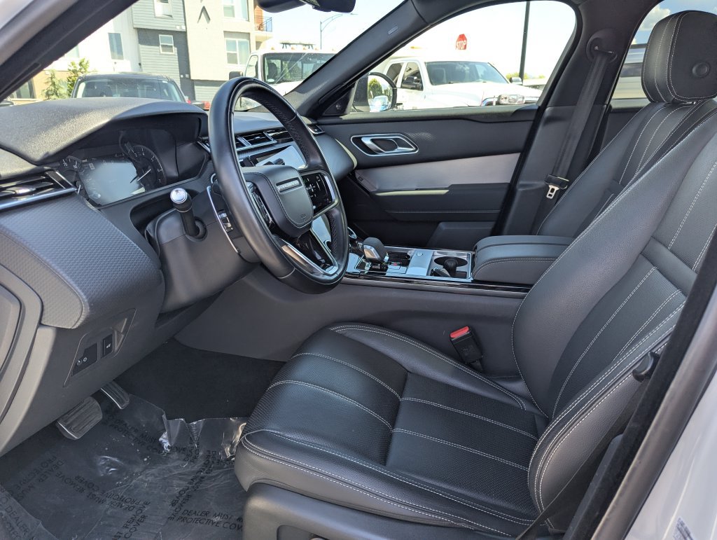 Used 2022 Land Rover Range Rover Velar R-Dynamic S AWD/4WD image 15