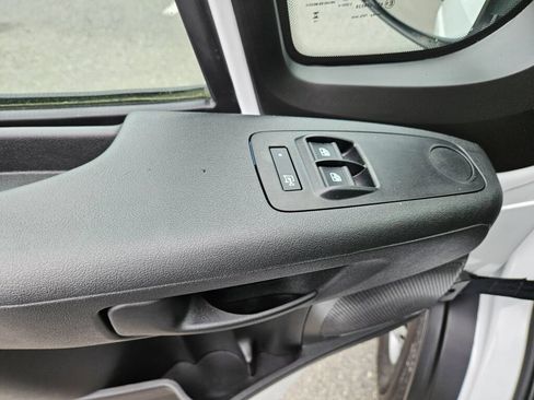 Used 2025 RAM ProMaster 3500 FWD image 20