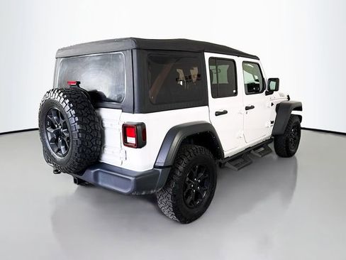 Used 2022 Jeep Wrangler Unlimited Sport image 7