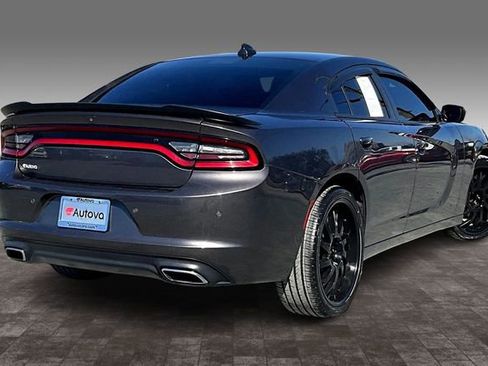Used 2018 Dodge Charger R/T w/ Blacktop Package image 6