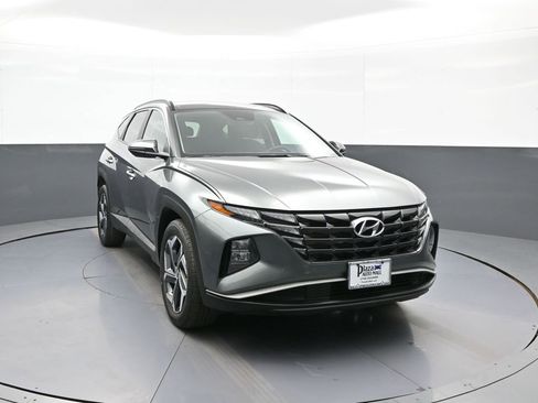 Certified 2022 Hyundai Tucson SEL AWD/4WD image 3