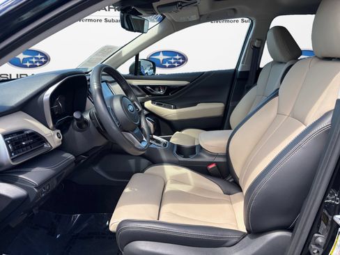 Certified 2025 Subaru Outback Limited AWD/4WD image 11