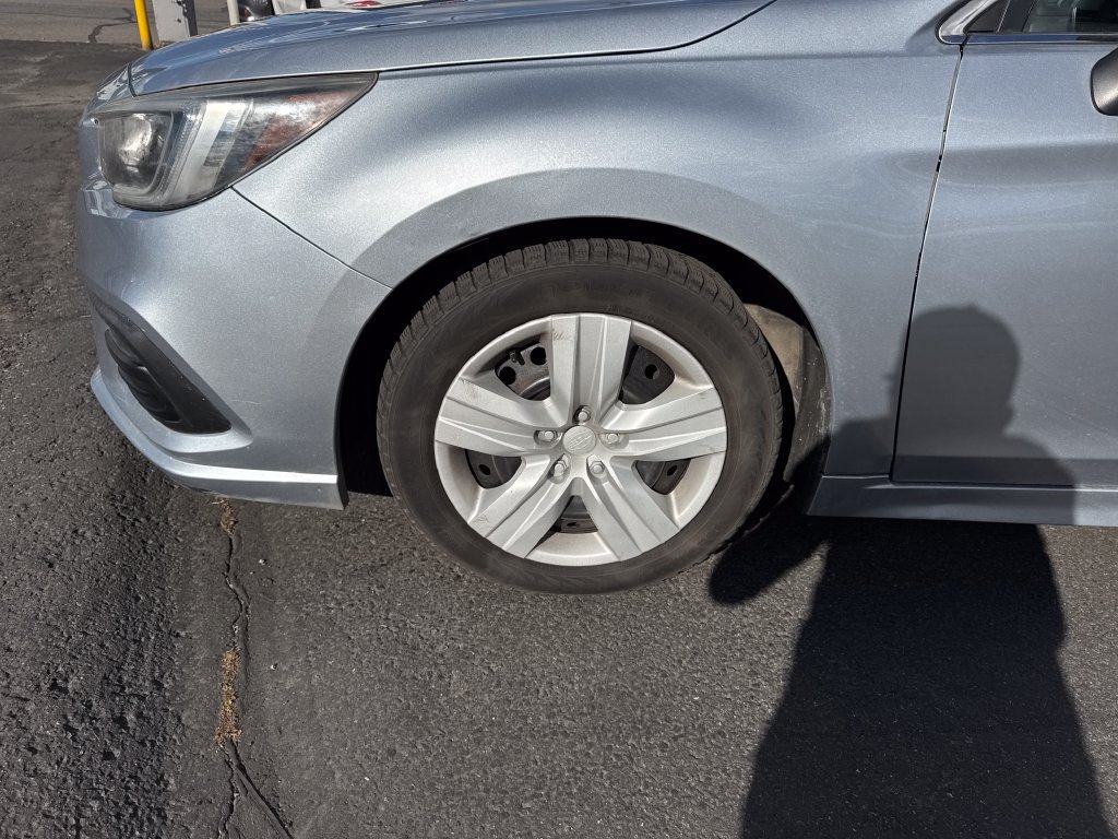 Used 2018 Subaru Legacy 2.5i AWD/4WD image 15