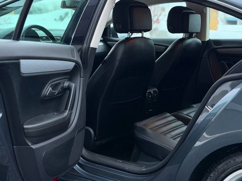 Used 2013 Volkswagen CC Sport image 7