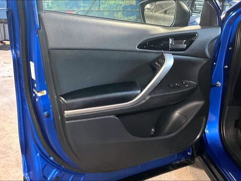 Used 2019 Mitsubishi Eclipse Cross ES image 18