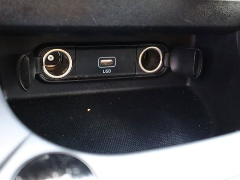 Used 2021 Kia Seltos S AWD/4WD image 13
