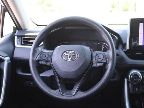 Used 2023 Toyota RAV4 XLE FWD image 22