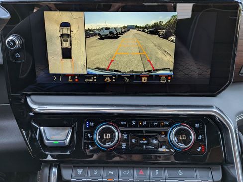 New 2026 GMC Sierra 2500 Denali Ultimate w/ LPO, Black Badging Package AWD/4WD image 18