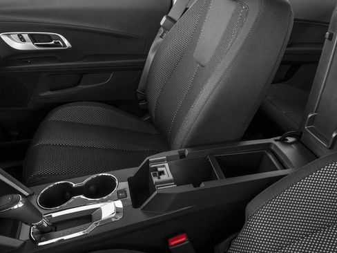 Used 2017 Chevrolet Equinox LS image 10