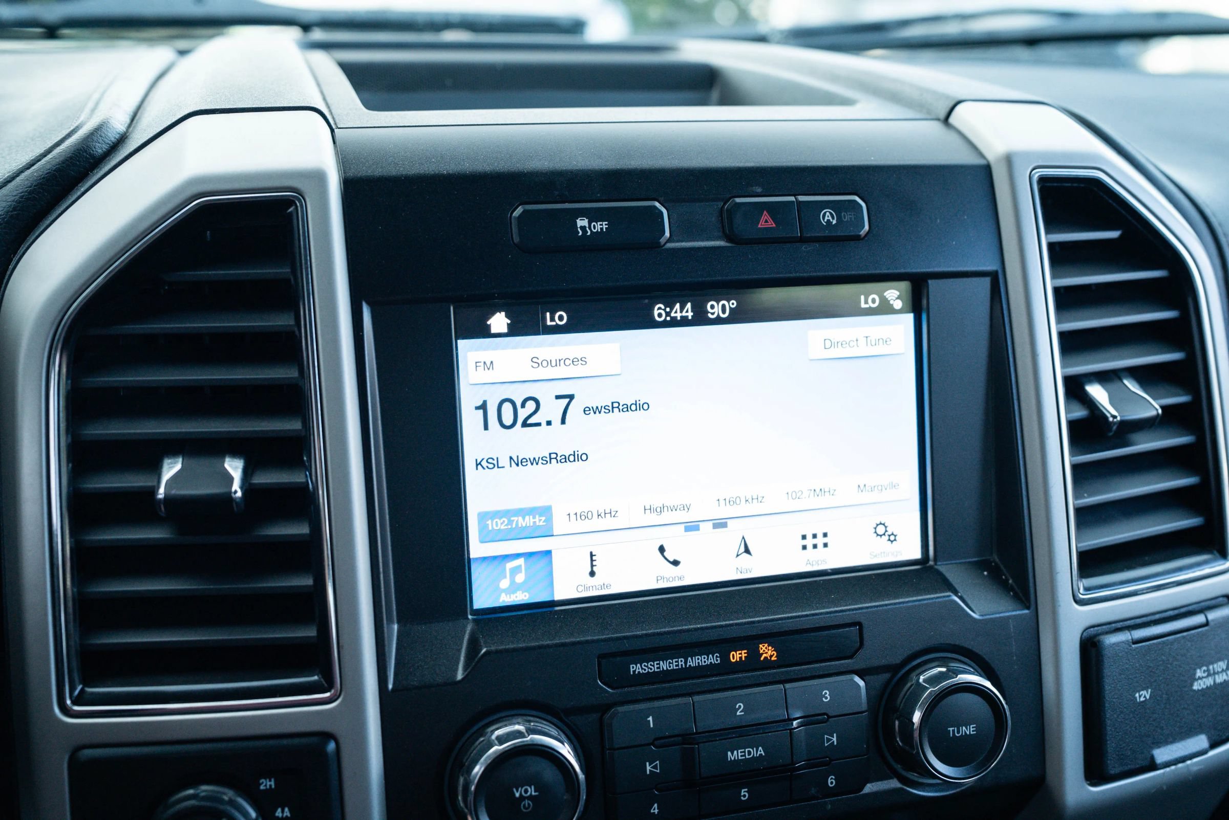 Used 2019 Ford F150 Lariat AWD/4WD image 25