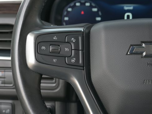 Used 2023 Chevrolet Tahoe Z71 w/ Z71 Off-Road Package AWD/4WD image 20
