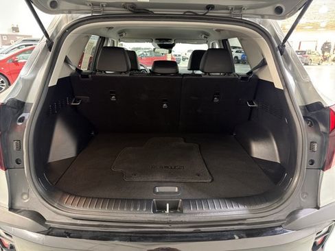 Used 2024 Kia Seltos S FWD image 12