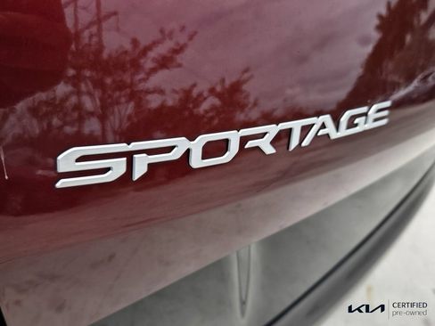Certified 2024 Kia Sportage SX FWD image 16