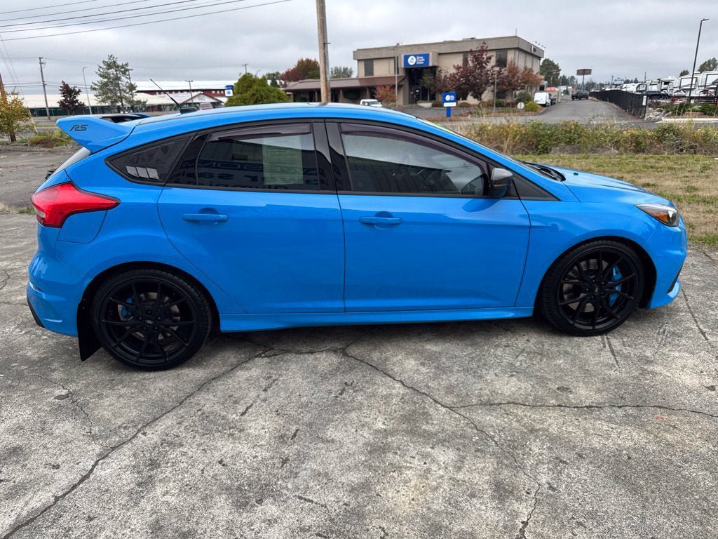 Used 2017 Ford Focus RS AWD/4WD image 12