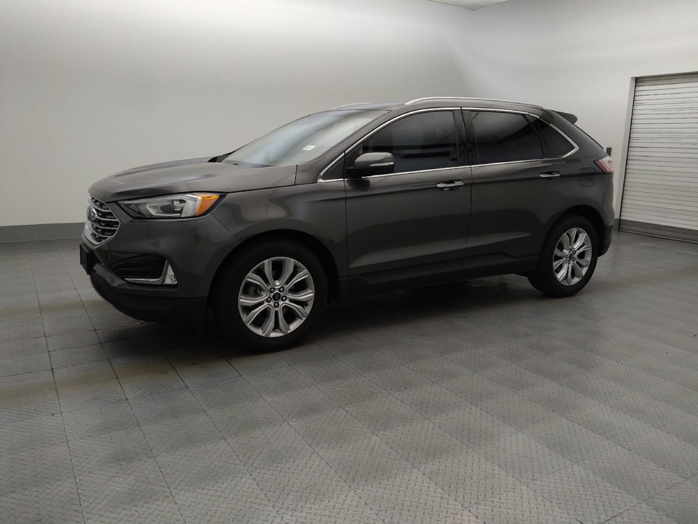 Used 2019 Ford Edge Titanium FWD image 2