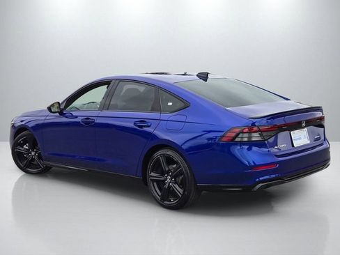 Used 2023 Honda Accord Sport image 6